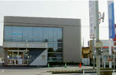 粟宮支店外観